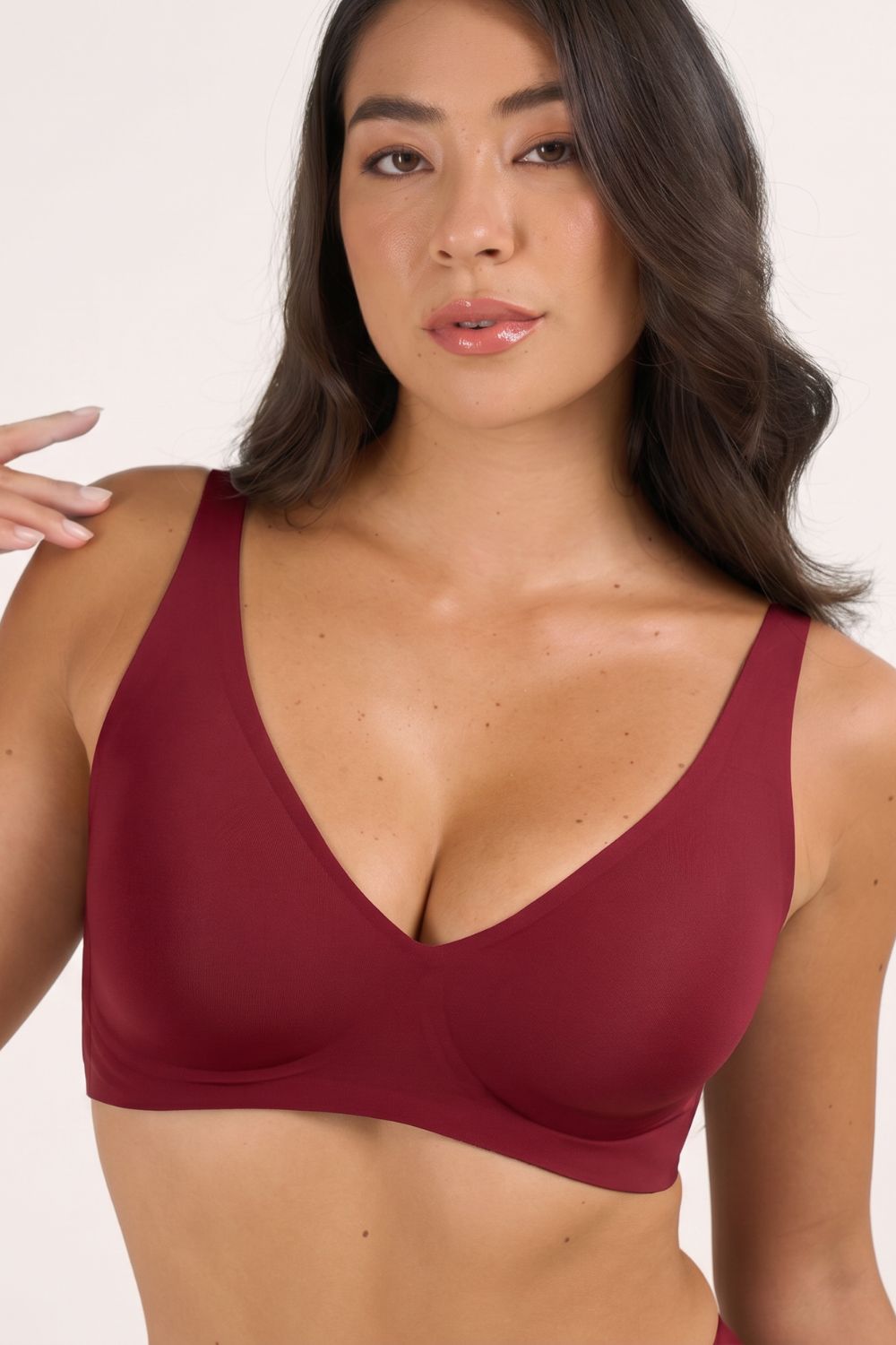 Seora Fashion™ Seamless Deep V Push-Up Wireless Jelly Bra